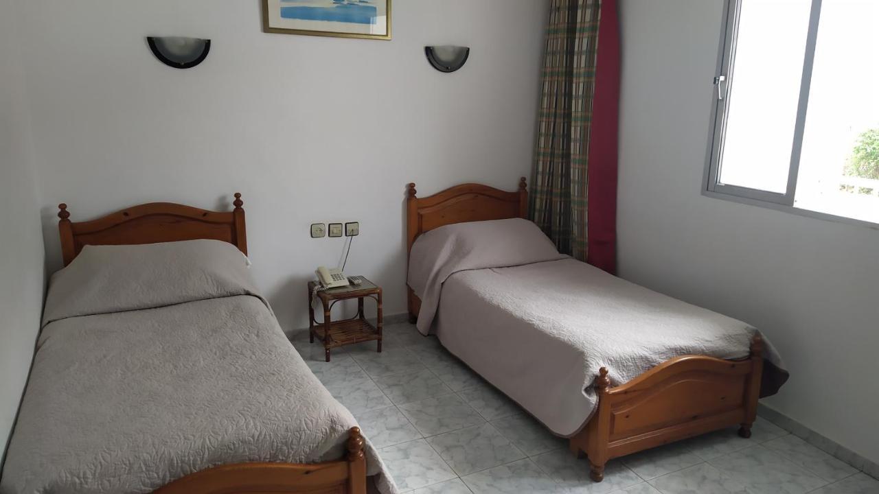 Hotel Tarik Fnideq Exteriör bild